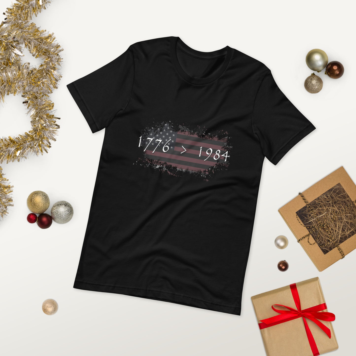 1776 > 1984 Men’s T-Shirt – Distressed American Flag Graphic Tee for Free Thinkers